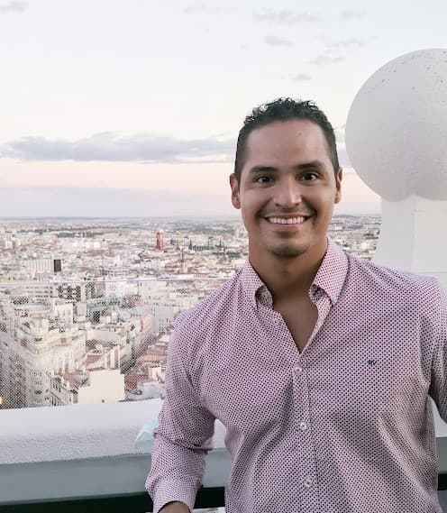 Instructor de salsa caleña